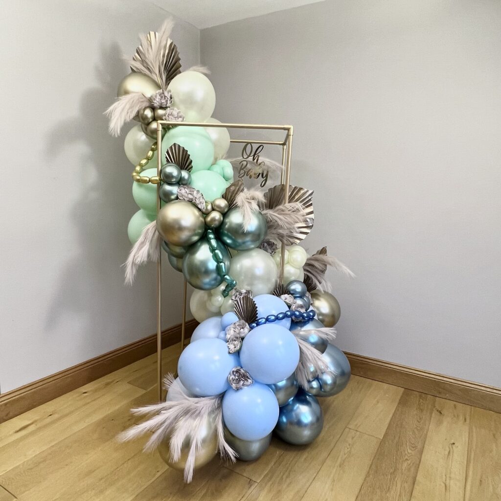 Balloon plinth. Baby Shower decor design for a Baby Boy.